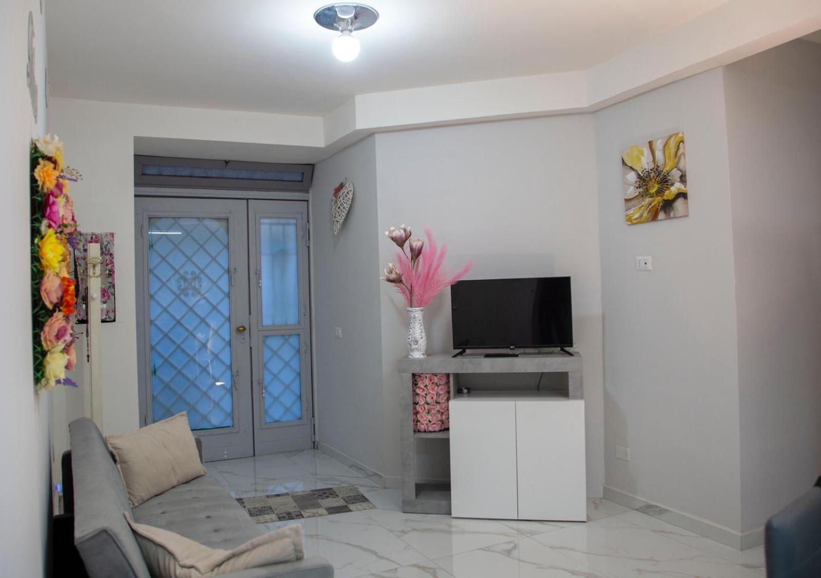 Tiluri Apartman Nápoly Kültér fotó